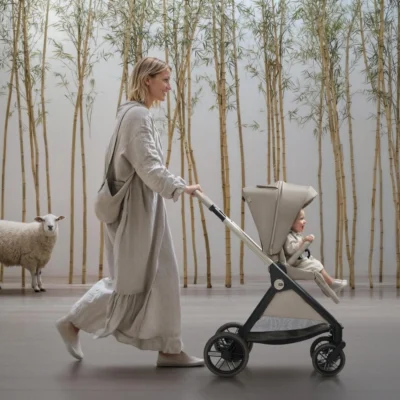 Chicco Bellagio Primo kerra með vagnstykki Como lake með Chicco Kory bílstól og 360 gráðu isofix base - FORSALA KEMUR 7.OKTOBER - Image 9